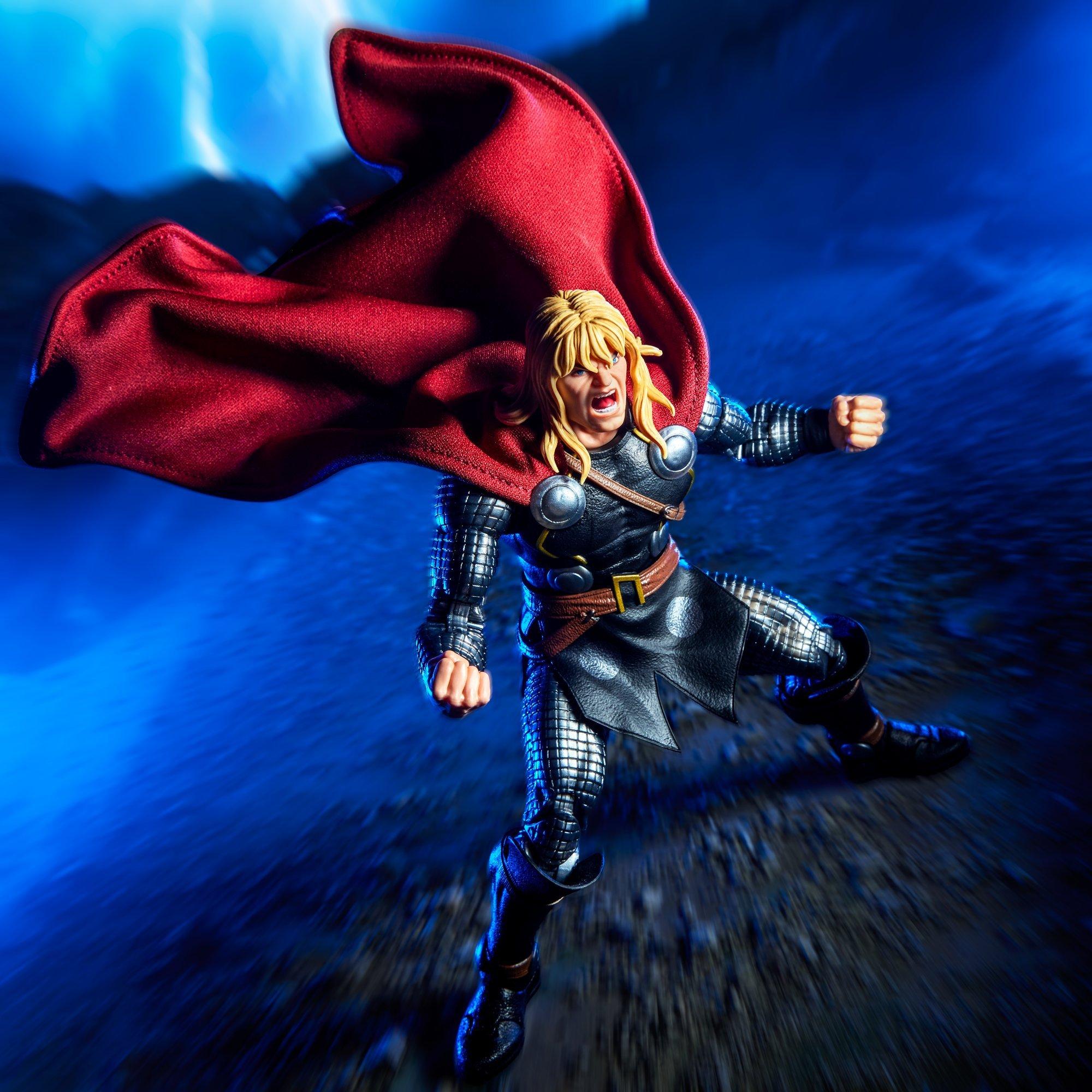 Marvel Legends Maximum Series Thor